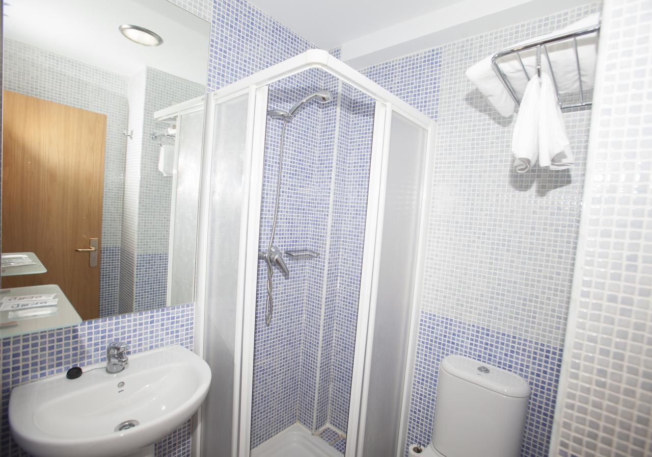Burgo Hostal Via Lactea מראה חיצוני תמונה