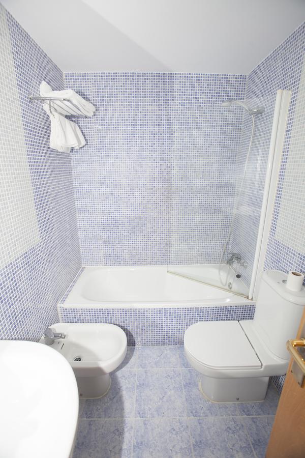 Burgo Hostal Via Lactea מראה חיצוני תמונה