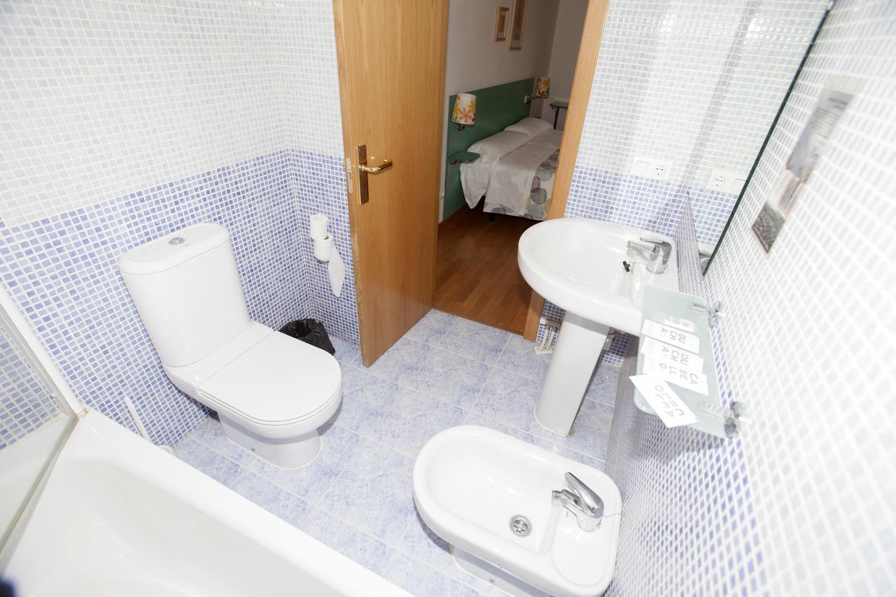 Burgo Hostal Via Lactea מראה חיצוני תמונה
